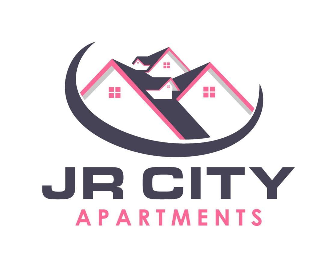 Southern Living By Jr City - Visit & Shop In Vosendorf Appartement